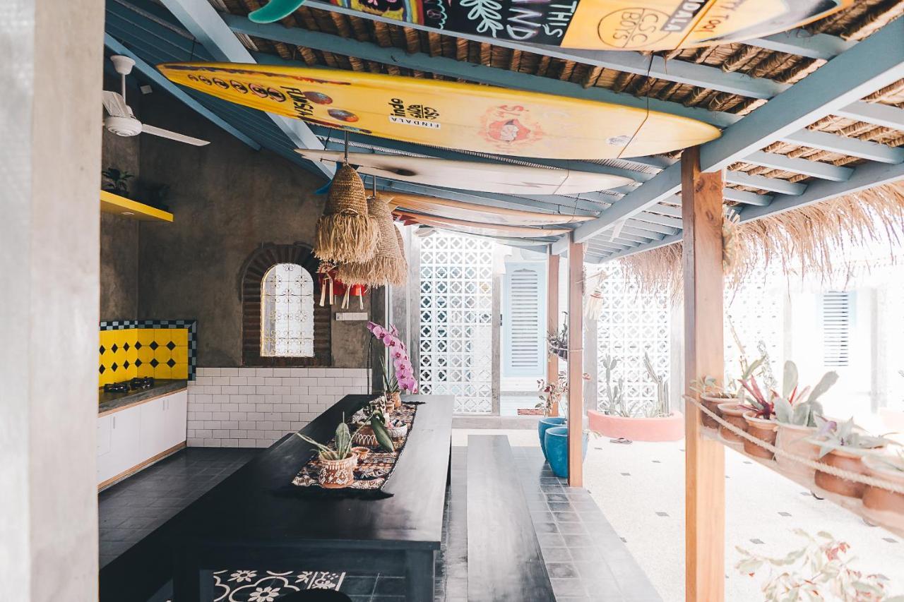 Sunflower Stay And Surf Canggu Eksteriør billede